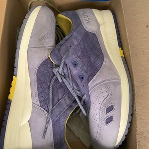 EUC Rare ASICS Gel Lyte.